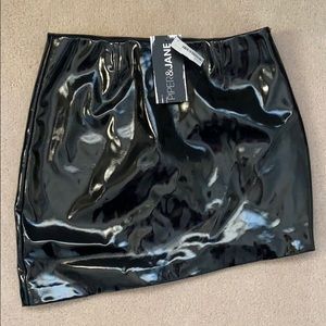 TOMMY Black Vinyl Finish Skirt